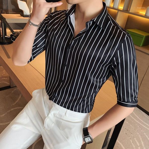 2020 new summer korean business slim men's five-point sleeve striped shirt trend youth wild men's sleeve inch shirt1, White;black
2020 new summer korean business slim men's five-point sleeve striped shirt trend youth wild men's sleeve inch shirt1, White;black