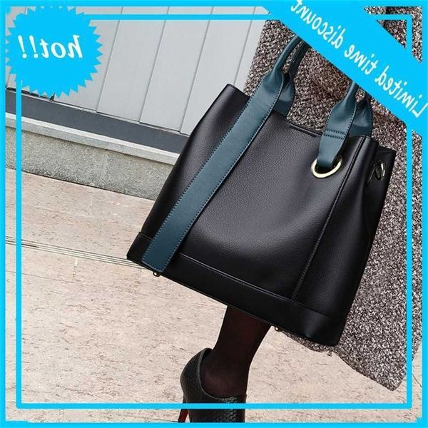genuine leather handbags new fashion all-match one-shoulder portable large-capacity messenger designer bag speedy
genuine leather handbags new fashion all-match one-shoulder portable large-capacity messenger designer bag speedy