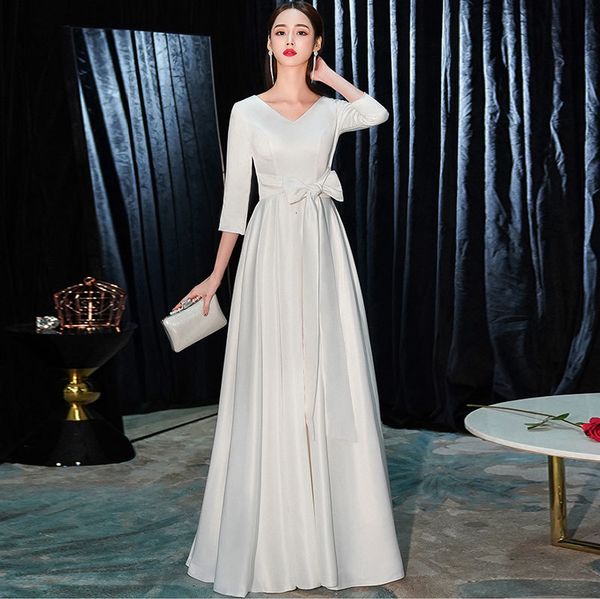 2021 new plain satin wedding gown as a bride dressed three-quarters sleeves cleavage v-mariage robe c1i2, Blue;red
2021 new plain satin wedding gown as a bride dressed three-quarters sleeves cleavage v-mariage robe c1i2, Blue;red
