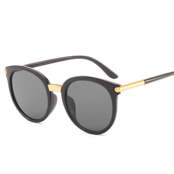 sunglasses classic round men's korean style personality large all-match fashion for men women driving uv400 oculos, White;black
sunglasses classic round men's korean style personality large all-match fashion for men women driving uv400 oculos, White;black