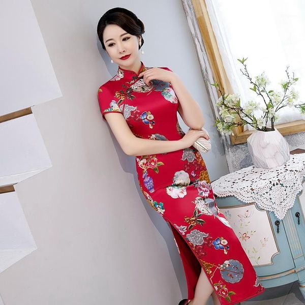 2020 spring summer new mulberry silk short sleeve china style stage show red happy event festival women long cheongsam dress1
2020 spring summer new mulberry silk short sleeve china style stage show red happy event festival women long cheongsam dress1