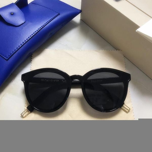 sunglasses 2021 black peter women korea gentle monster star sunglass fashion lady vintage original package, White;black
sunglasses 2021 black peter women korea gentle monster star sunglass fashion lady vintage original package, White;black