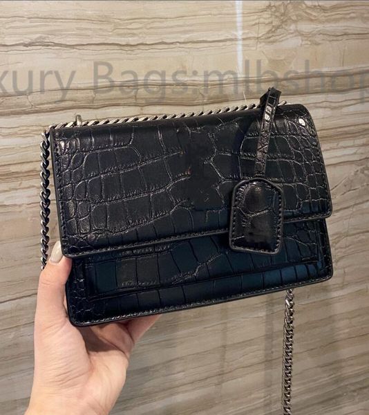 luxurys designers handbag womens crossbody bags shoulder leather alligator 2021 bag ladies bag purse fashion handbags919 messenger genu etpo, Red;black
luxurys designers handbag womens crossbody bags shoulder leather alligator 2021 bag ladies bag purse fashion handbags919 messenger genu etpo, Red;black