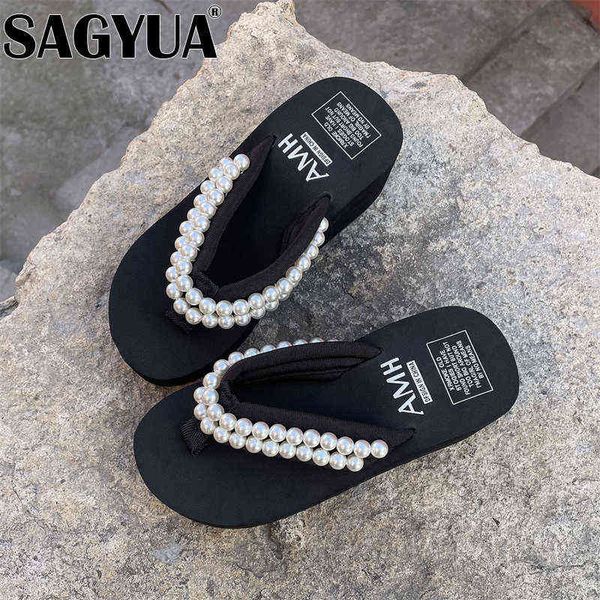 summer flats pearl clip-toe flip flops women shoes 2022 platform fashion slippers designer beach dress sandals slingback slides y220221, Black
summer flats pearl clip-toe flip flops women shoes 2022 platform fashion slippers designer beach dress sandals slingback slides y220221, Black