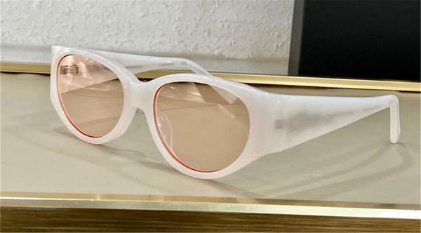 new 4386 sunglasses ladies men oval frame fashion show advanced simple and popular style uv 400 outdoor glasses with watch case, White;black
new 4386 sunglasses ladies men oval frame fashion show advanced simple and popular style uv 400 outdoor glasses with watch case, White;black