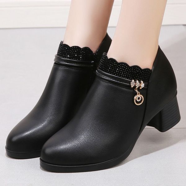 new women's 2020 ankle bling booties metal strass black winter shoes woman fashion mujer boots neel
new women's 2020 ankle bling booties metal strass black winter shoes woman fashion mujer boots neel