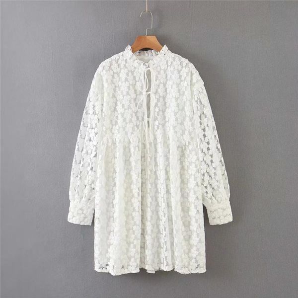 women floral embroidery turtleneck white za lace stylish mini dresses chic lady 2020 summer puff sleeve high waist loose dress, Black;gray
women floral embroidery turtleneck white za lace stylish mini dresses chic lady 2020 summer puff sleeve high waist loose dress, Black;gray