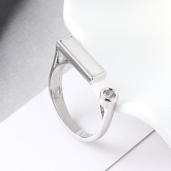 real austrian crystals brand zirconia micro inlays fashion ring for women new sale round se-139213, Slivery;golden
real austrian crystals brand zirconia micro inlays fashion ring for women new sale round se-139213, Slivery;golden