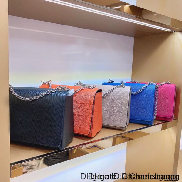 designer luxury handbags purses women shoulder genuine leather with metal water ripple crossbodybag letter handbag bag 001
designer luxury handbags purses women shoulder genuine leather with metal water ripple crossbodybag letter handbag bag 001