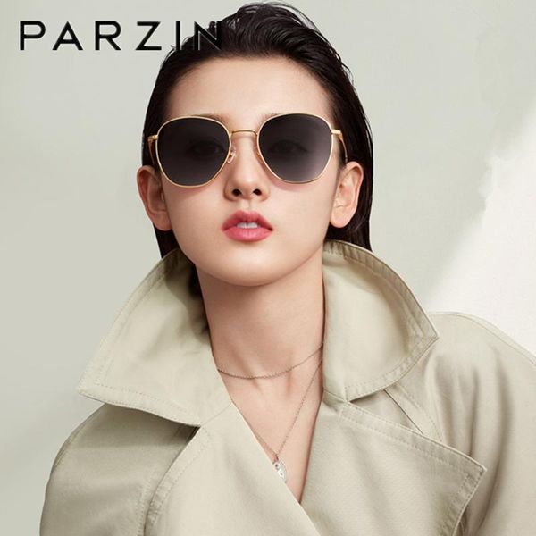 sunglasses parzin women brand designer vintage metal roun sun glasses for female quality nylon lenses uv 400 shades 8202, White;black
sunglasses parzin women brand designer vintage metal roun sun glasses for female quality nylon lenses uv 400 shades 8202, White;black