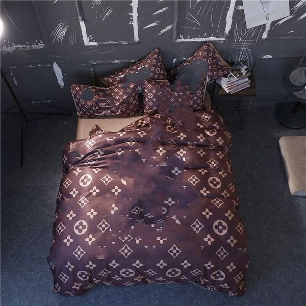 2021 brown bedding sets cover silk size designer bedding 4 pcs set comfortable luxury bedding home decoration
2021 brown bedding sets cover silk size designer bedding 4 pcs set comfortable luxury bedding home decoration