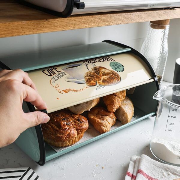 retro tin bread box clamshell baking bread box biscuit snack storage finishing storage kitchen gadgets1
retro tin bread box clamshell baking bread box biscuit snack storage finishing storage kitchen gadgets1