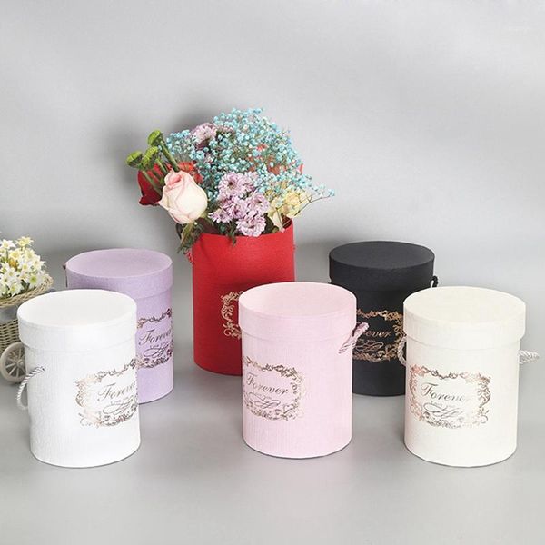 6 colors round flower paper boxes with lid and rope hug bucket florist gift packaging box candy bar boxes party wedding supplies1
6 colors round flower paper boxes with lid and rope hug bucket florist gift packaging box candy bar boxes party wedding supplies1