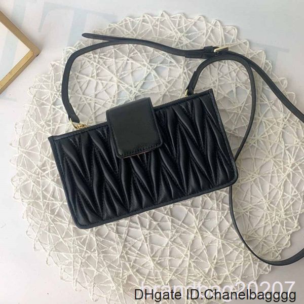 style classic ladies leather luxury designer shoulder desginer handbag pure nice crossbody bag
style classic ladies leather luxury designer shoulder desginer handbag pure nice crossbody bag