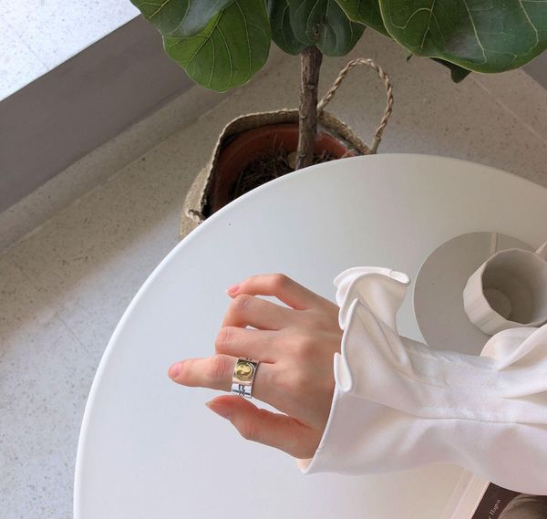 luxury design 925 sterling silver jewelry ring special golden smile face design ring hiphop design for gift and01
luxury design 925 sterling silver jewelry ring special golden smile face design ring hiphop design for gift and01