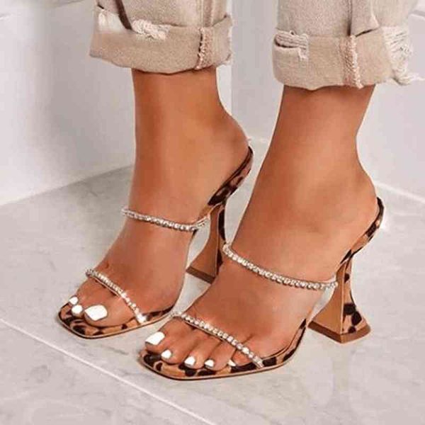 2022 new fashion women rhinestone slippers sandals strange cup heels leopard print square toe ladies dress shoes, Black
2022 new fashion women rhinestone slippers sandals strange cup heels leopard print square toe ladies dress shoes, Black
