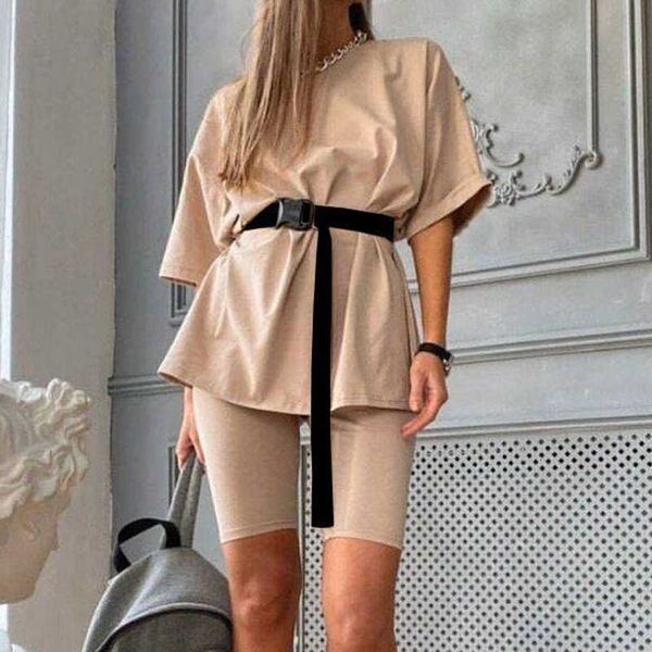 2021 spring and summer new loose women's two-piece pure color home loose sports fashion casual suit shorts short sleeve suit, White;black
2021 spring and summer new loose women's two-piece pure color home loose sports fashion casual suit shorts short sleeve suit, White;black