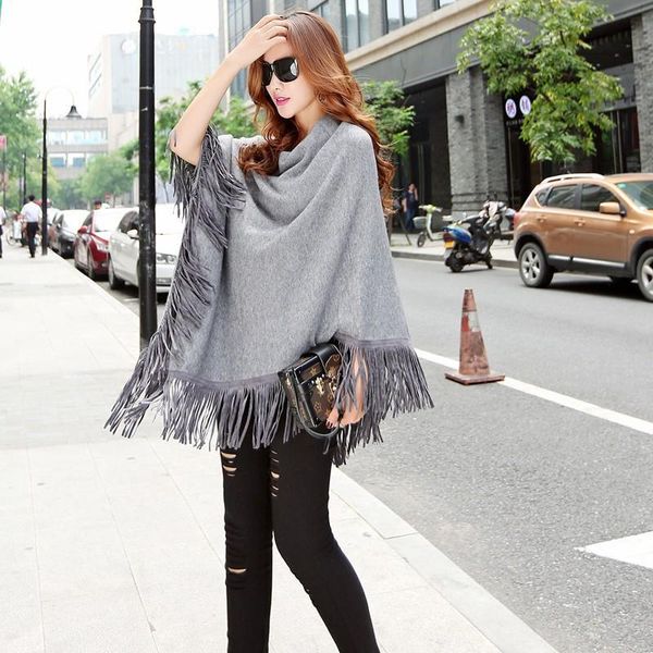 2021 spring and autumn poncho sweater clothes irregular loose fashion noble tassel pullover women cloak shawl sweater coat, White;black
2021 spring and autumn poncho sweater clothes irregular loose fashion noble tassel pullover women cloak shawl sweater coat, White;black
