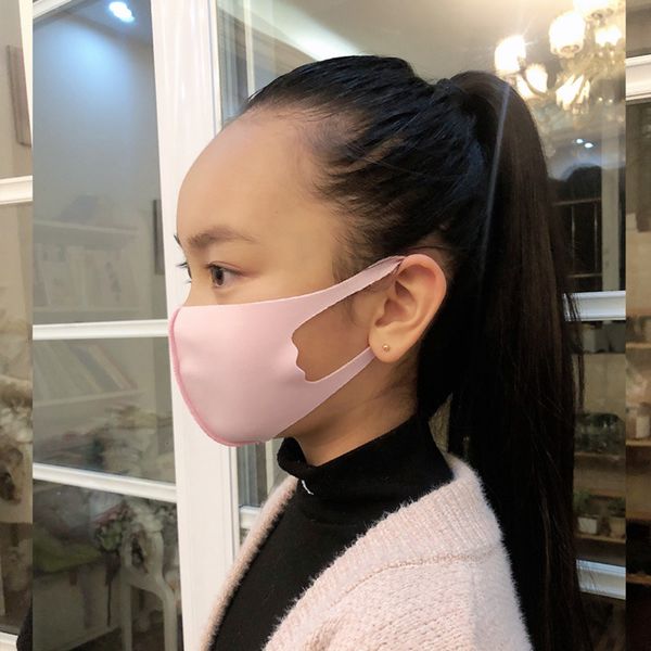 factory cover factorydust mask ice anti mouth face respirator dustproof washable reusable ice silk cotton designer masks
factory cover factorydust mask ice anti mouth face respirator dustproof washable reusable ice silk cotton designer masks