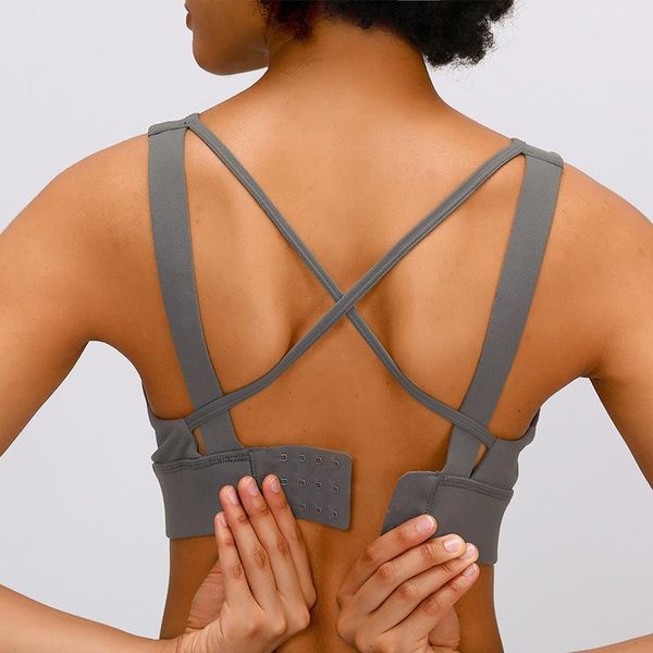 a new set of buttons to adjust the yoga bra -proof back running exercise underwea, White;red
a new set of buttons to adjust the yoga bra -proof back running exercise underwea, White;red