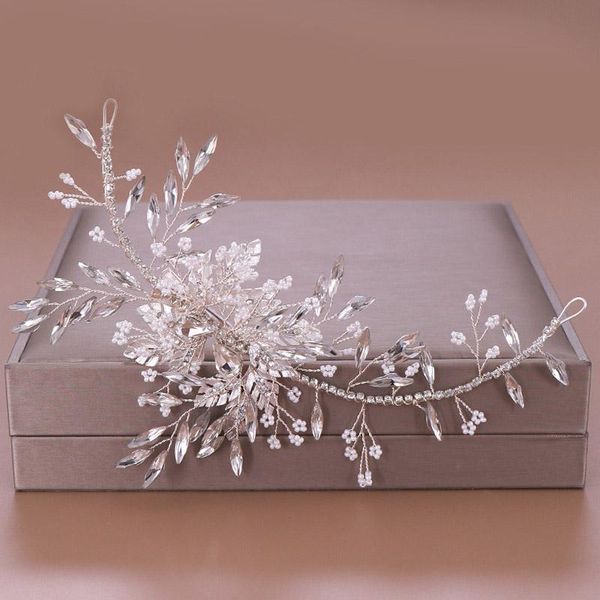 vintage crystal bridal tiaras headpiece hair jewelry rhinestone leaf shape hairband hair pins wedding bride accessories xh, Golden;silver
vintage crystal bridal tiaras headpiece hair jewelry rhinestone leaf shape hairband hair pins wedding bride accessories xh, Golden;silver