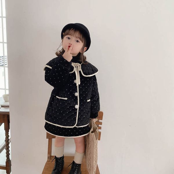 winter 2020 new girls suits keep warm girls outfits princess kids suits coats jacket+skirts 2pcs/set kids clothing retail b2958, White
winter 2020 new girls suits keep warm girls outfits princess kids suits coats jacket+skirts 2pcs/set kids clothing retail b2958, White