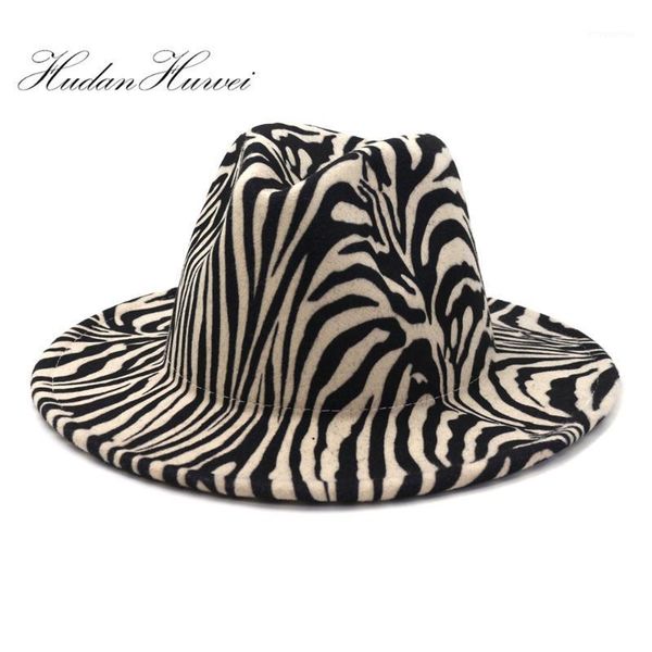2020 new fashion men women leopard woolen felt fedora hat with flat wide brim wedding cowboy hat caps1, Blue;gray
2020 new fashion men women leopard woolen felt fedora hat with flat wide brim wedding cowboy hat caps1, Blue;gray