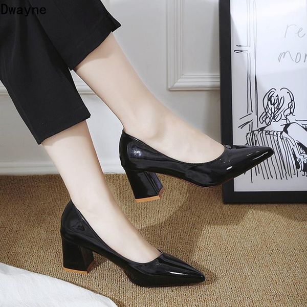 2021 autumn new women's single shoes korean wild thick with pointed high-heeled shoes fashion shallow mouth casual work1, Black
2021 autumn new women's single shoes korean wild thick with pointed high-heeled shoes fashion shallow mouth casual work1, Black