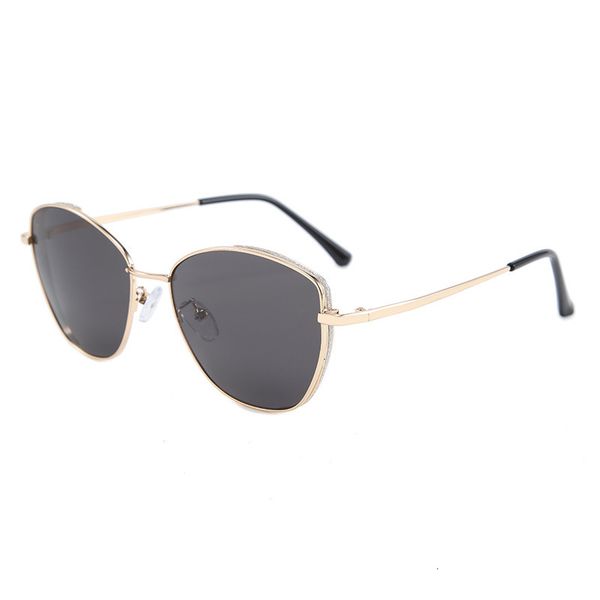 2021 new vintage metal frame sunglasses women oval eyegasses for men outdoor club uv400 ladies shades oculos gafas 809df lrkg, White;black
2021 new vintage metal frame sunglasses women oval eyegasses for men outdoor club uv400 ladies shades oculos gafas 809df lrkg, White;black