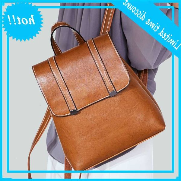 2020 new women's bag simple fashion oil wax cow leather leisure travel backpack
2020 new women's bag simple fashion oil wax cow leather leisure travel backpack