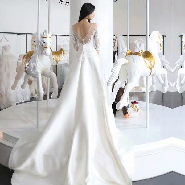 2021 new warm satin wedding dress tulle bride gather lace three quarters robe to be kjuv, Blue;red
2021 new warm satin wedding dress tulle bride gather lace three quarters robe to be kjuv, Blue;red