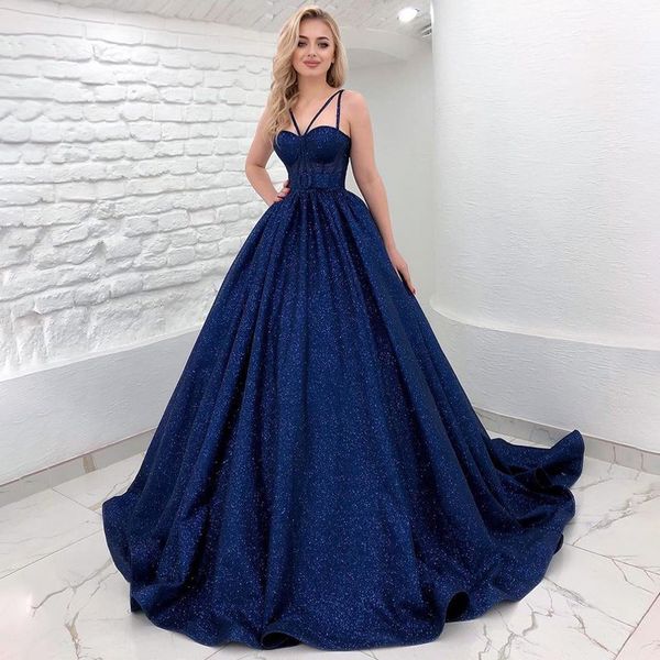 spaghetti straps sequined ball gown formal evening dresses sweep train backless prom gowns vestido de noiva, Black;red
spaghetti straps sequined ball gown formal evening dresses sweep train backless prom gowns vestido de noiva, Black;red