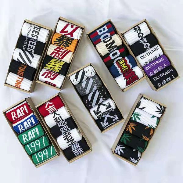 new fashion socks children's skateboard stockings men's hip hop socks korean version european and american street lovers' pop, Black
new fashion socks children's skateboard stockings men's hip hop socks korean version european and american street lovers' pop, Black