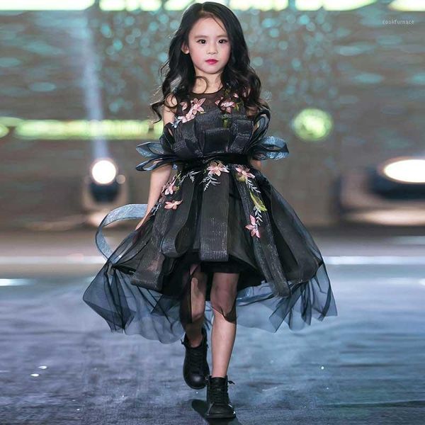 girl chinese evening dress children piano guzheng vestido oriental costumes cheongsam design qipao fashion shown gown1, Red
girl chinese evening dress children piano guzheng vestido oriental costumes cheongsam design qipao fashion shown gown1, Red