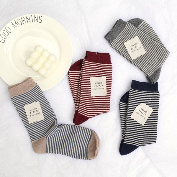 fashion striped cozy cotton ladies socks streetwear korean style sport casual harajuku socks autumn winter breathable warm sock, Black;white
fashion striped cozy cotton ladies socks streetwear korean style sport casual harajuku socks autumn winter breathable warm sock, Black;white
