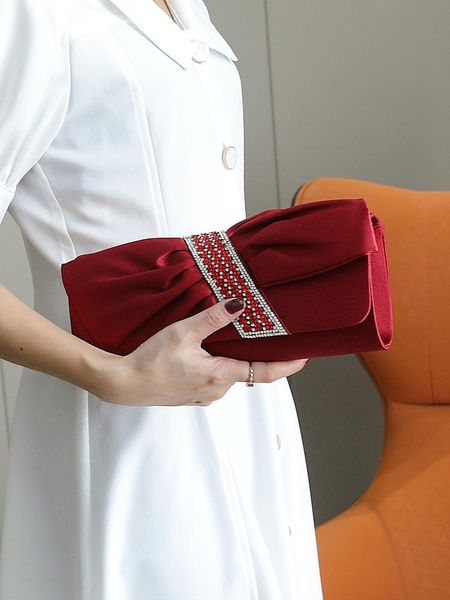 fashion trendy banquet lady temperament 2020 new dress cheongsam dinner clutch bag red carpet handbag purses luxury designer
fashion trendy banquet lady temperament 2020 new dress cheongsam dinner clutch bag red carpet handbag purses luxury designer