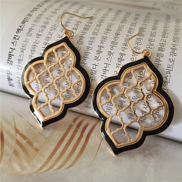 complex pattern hollow carving geomatric drop earrings korea design gold color round tear drop earrings for women girl jewelry, Silver
complex pattern hollow carving geomatric drop earrings korea design gold color round tear drop earrings for women girl jewelry, Silver