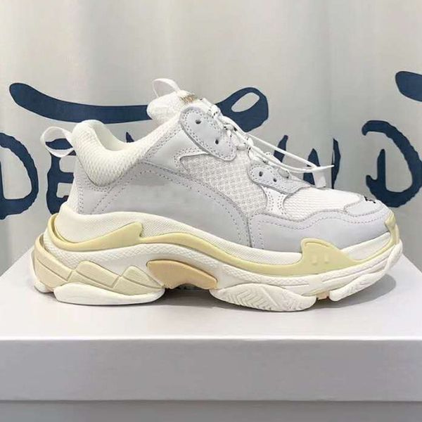 2020 new fashion luxury woman thick-soled casual shoes fashionable comfortable increase women's sports casual shoes 35-45 man old shoes, Black
2020 new fashion luxury woman thick-soled casual shoes fashionable comfortable increase women's sports casual shoes 35-45 man old shoes, Black