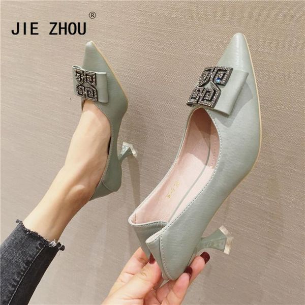 new women shoes pointed toe crystal women pumps soft leather office high heels fashion 6cm thin heels zapatos de mujer, Black
new women shoes pointed toe crystal women pumps soft leather office high heels fashion 6cm thin heels zapatos de mujer, Black