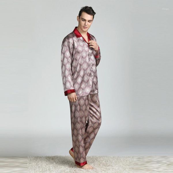 men's home service pajamas suit new long-sleeved printed foreign trade home service silk full sleepwear autumn men pyjamas1, Black;brown
men's home service pajamas suit new long-sleeved printed foreign trade home service silk full sleepwear autumn men pyjamas1, Black;brown