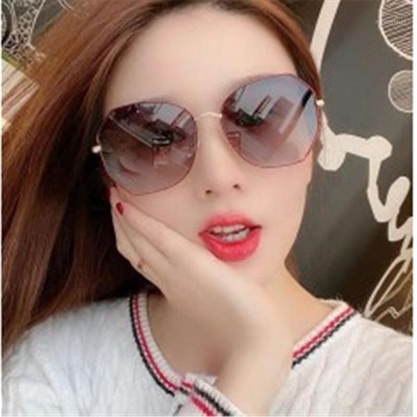 sunglasses women vintage oversized glasses square shades metal frame womens sunglasses uv400 eyewear ocean lens glasses1, White;black
sunglasses women vintage oversized glasses square shades metal frame womens sunglasses uv400 eyewear ocean lens glasses1, White;black