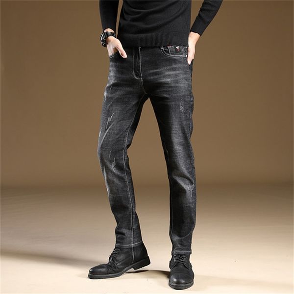 2020 men's spring autumn small straight jeans color blue black pencil pants boy business office trousers q0105, Black;white
2020 men's spring autumn small straight jeans color blue black pencil pants boy business office trousers q0105, Black;white