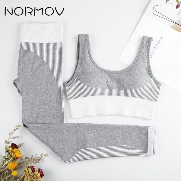yoga outfits seamless gym sets sport set suit women workout clothes for bra and push up leggings 2 piece set1, White;red
yoga outfits seamless gym sets sport set suit women workout clothes for bra and push up leggings 2 piece set1, White;red