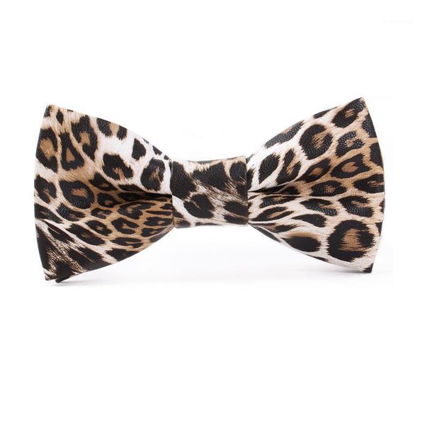 linbaiway pu leather bowtie for men suit leopard bow tie female necktie cravate homme wedding party ties for men custom logo1, Blue;purple
linbaiway pu leather bowtie for men suit leopard bow tie female necktie cravate homme wedding party ties for men custom logo1, Blue;purple