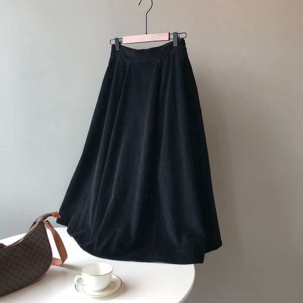 2021 new high waist pure color autumn a-line corduroy thick long chic women casual skirt jupe femme saia lsj1, Black
2021 new high waist pure color autumn a-line corduroy thick long chic women casual skirt jupe femme saia lsj1, Black