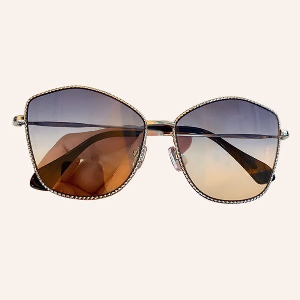 luxo vintage feminino liga moldura lente gradiente clssico culos de sol mujer 2cxp, White;black
luxo vintage feminino liga moldura lente gradiente clssico culos de sol mujer 2cxp, White;black