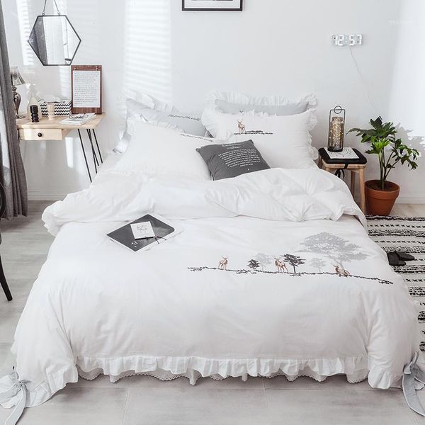 tree deer embroidery white grey duvet cover set 100%cotton ruffle bedding sets bed skirt sheets pillowcase twin king size1
tree deer embroidery white grey duvet cover set 100%cotton ruffle bedding sets bed skirt sheets pillowcase twin king size1