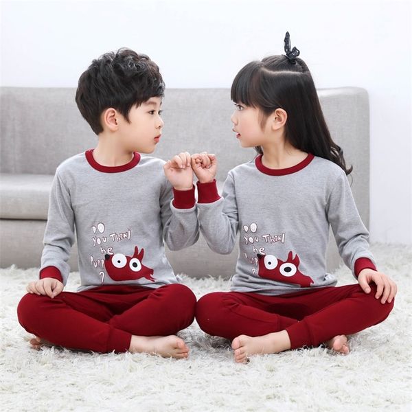 2020 autumn winter kids pajamas set baby girl clothes kids cartoon sleepwear cotton pyjama enfant boys pijama toddler nightwear lj201216, Blue;red
2020 autumn winter kids pajamas set baby girl clothes kids cartoon sleepwear cotton pyjama enfant boys pijama toddler nightwear lj201216, Blue;red