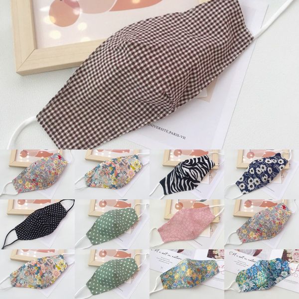 dhl shipping print protective cotton washable reusable floral face mask fashion sunscreen mouth cover cycling warm masks o199s, Black
dhl shipping print protective cotton washable reusable floral face mask fashion sunscreen mouth cover cycling warm masks o199s, Black