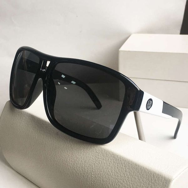 totally enclosed goggles for men polarized driving glasses driver's protective sunglasses new fashion, Black
totally enclosed goggles for men polarized driving glasses driver's protective sunglasses new fashion, Black